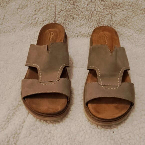 Clarks Artisian Sandals - Women's 12M - Picture 1 of 5